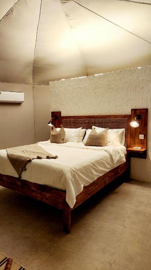 Starry Domes Desert Camp Bidiya ภายนอก รูปภาพ
